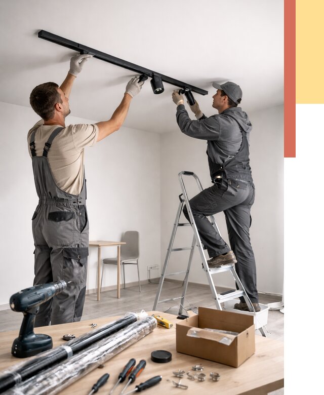 Установка трековых светильников в натяжной потолок в Инте от 4260 руб. | ОТДЕЛОЧНИК-Инт